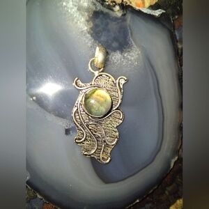 New Unisex Sterling Silver and Labradorite Octopus Pendant